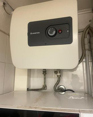 Scaldabagno/boiler Ariston