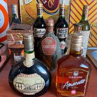 Vecchie bottiglie da collezione