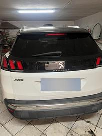 Pegeout 3008 crosway