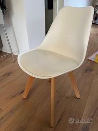 Set 4 sedie design minimal bianche/gambe in legno