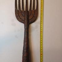 fiocina antica in ferro