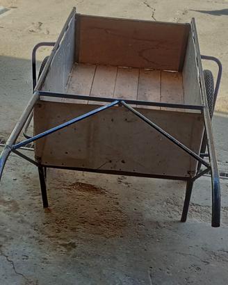 Carretto artigianale