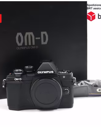 Olympus OM-D E-M10 II