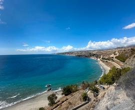 Villetta 2 livelli vicina al mare a Bova Marina RC