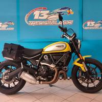 DUCATI SCRAMBLER 800 ICON