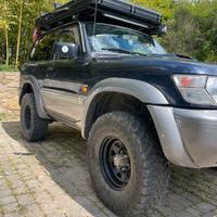 Nissan Patrol GR Y61 3.0 preparato Overland