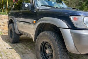 Nissan Patrol GR Y61 3.0 preparato Overland