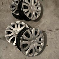 Cerchi + copricerchio per Renault clio