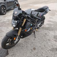 BMW s1000r