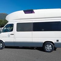 Mercedes James Cook Westfalia