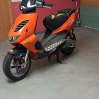 Aprilia Sr