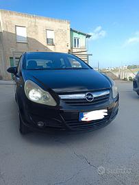 Opel Corsa D 1.3 mj 75 CV per neo patentati