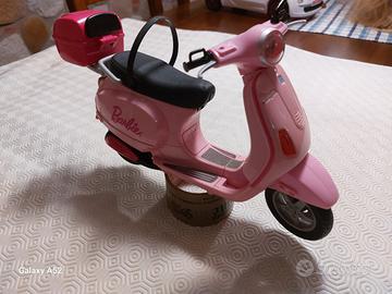 Vespa Barbie