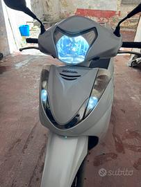 Honda SH 300 2010 – Tagliandato – Pronto all’uso