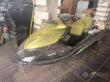 Moto d'acqua seadoo