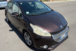 Peugeot 208 1.4 Diesel HDi 68 CV Allure