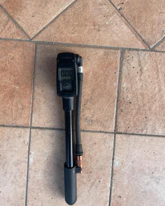 Pompa digitale topeak per forcelle aria wp