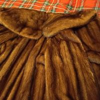 Pelliccia di Visone Maschio Usata Artigianale
