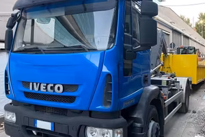 Iveco Eurocargo ML 190 EL 25 2 assi scarrabile