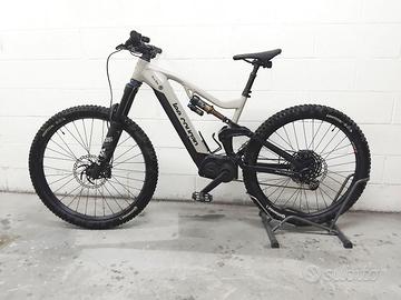 Lee Cougan  e-quest Team