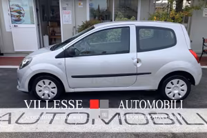 RENAULT TWINGO BENZINA (DA VETRINA)