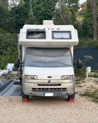 Camper Laika 5L-Posso inviare Brochure dettagliata