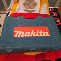 ER-STOCK-217 # MARTELLO DEMOLITORE MAKITA HR5001C