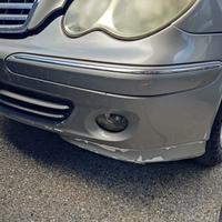 Paraurti anteriore MERCEDES-BENZ C 220 del 2004