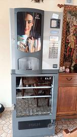 Distributore automatico combinato