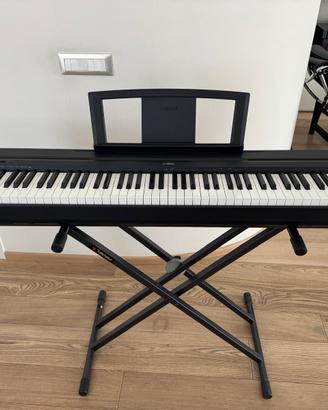 YAMAHA P-35