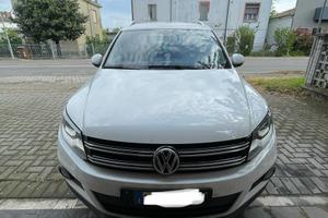 Volkswagen Tiguan 2.0 tdi