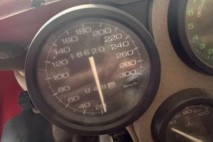 DUCATI DESMOQUATTRO 748