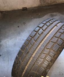4 gomme ricoperti usati solo  una stagione