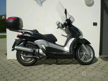 Moto Honda SH 300