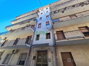 130 mq nel cuore di Reggio a €129.000.
