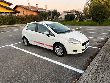 Fiat grande punto 1.2 benzina neo patentati