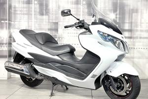 Suzuki Nuovo Burgman 400 Lux