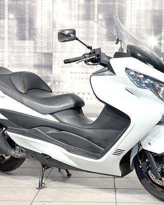Suzuki Nuovo Burgman 400 Lux