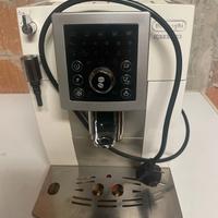 Macchina da caffè DeLonghi 