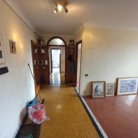 Appartamento due livelli box e ascensore