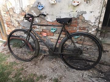 Bicicletta di epoca Atala.