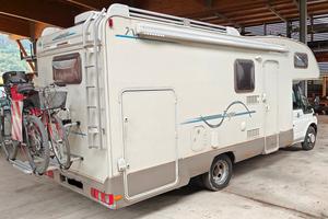 Camper mansardato Rimor