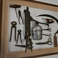 Composizione oggetti vintage come da foto