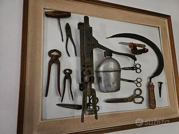 Composizione oggetti vintage come da foto