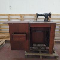 125A MACCHINA DA CUCIRE SINGER A SCOMPARSA 