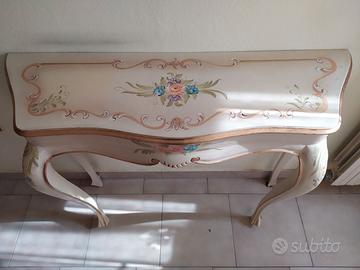 Mobile consolle con specchiera decorato dorato
