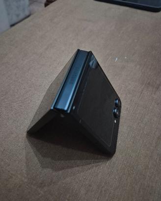 Samsung Galaxy Z Flip 7 FE