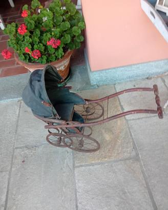 antica carrozzina