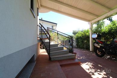 BIFAMILIARE A MONTALTO UFFUGO