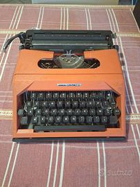 2 macchine da scrivere